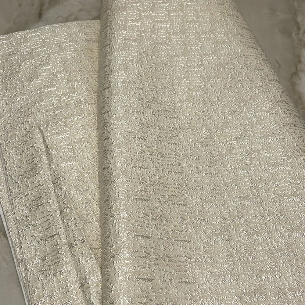 Opulent Ann Gish Queen Luxury Duvet Set: Art of Home Fine Linens. Tone-on-Tone
